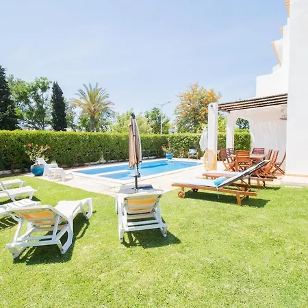 Anna * Αλμπουφέιρα