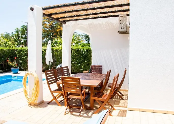 Anna 펜션 알부페이라